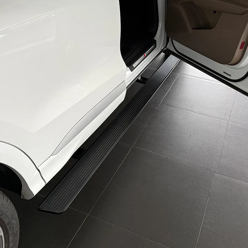 Toyota 4Runner power running boards automatically deployed with open car door